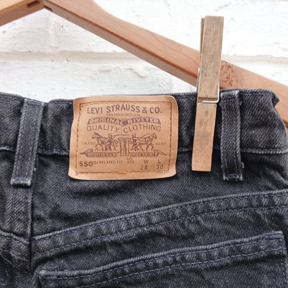 Vintage Levi's 550 Orange Tab Student Fit Jeans Black - Picture 3 of 7